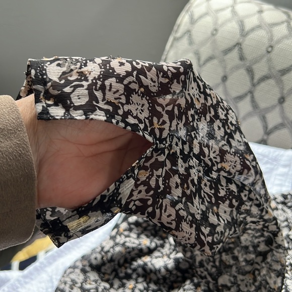 Rachel Zoe blouse size M - Picture 9 of 9